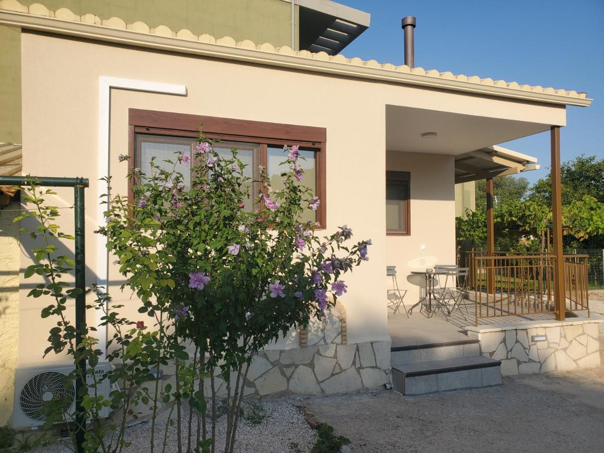 Kalligoni Backyard Apartment מראה חיצוני תמונה
